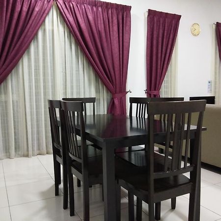 Masayu Putrajaya Homestay Ngoại thất bức ảnh