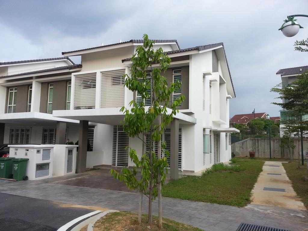 Masayu Putrajaya Homestay Ngoại thất bức ảnh